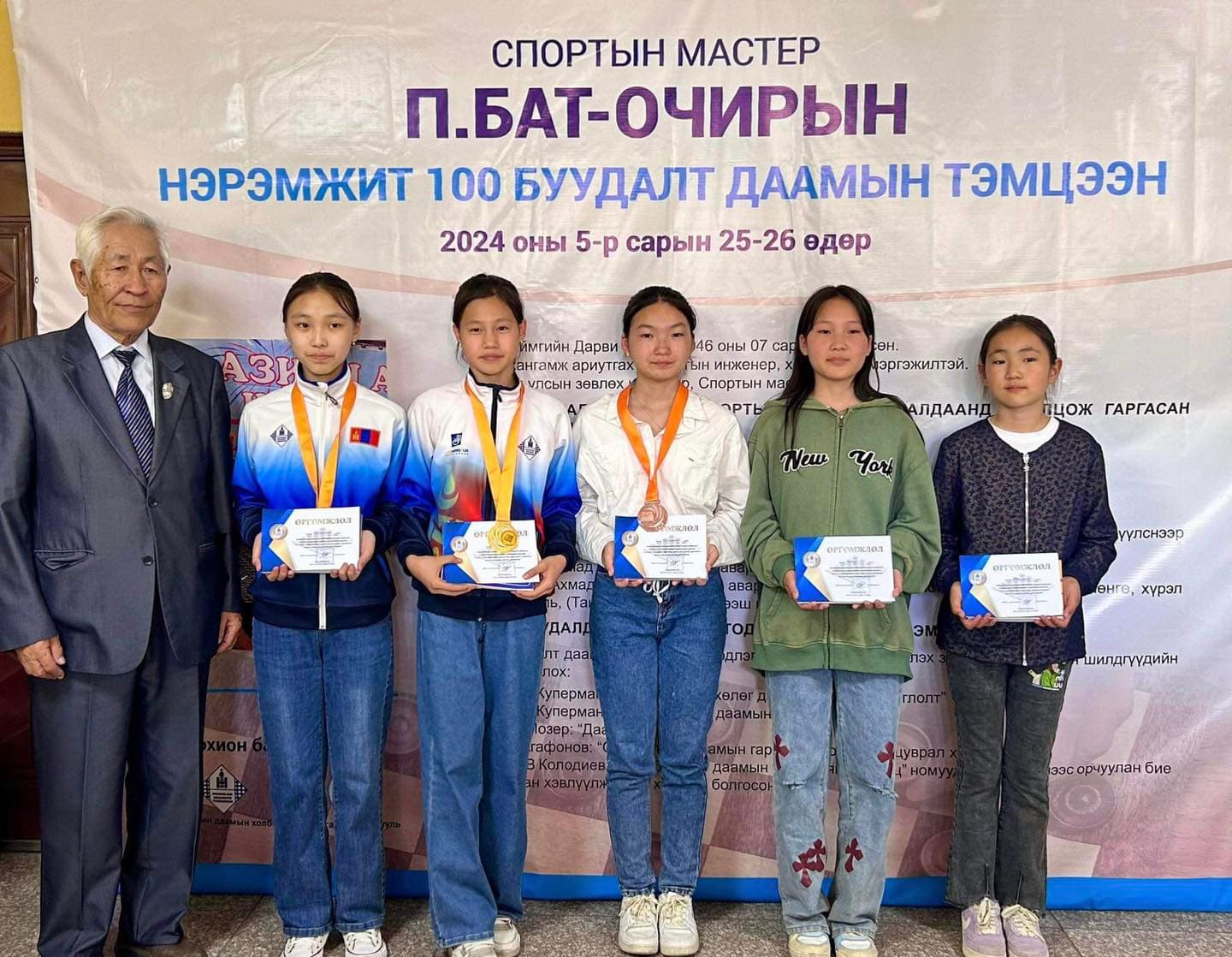 Теннис: Мария Шарапова эргэн ирлээ